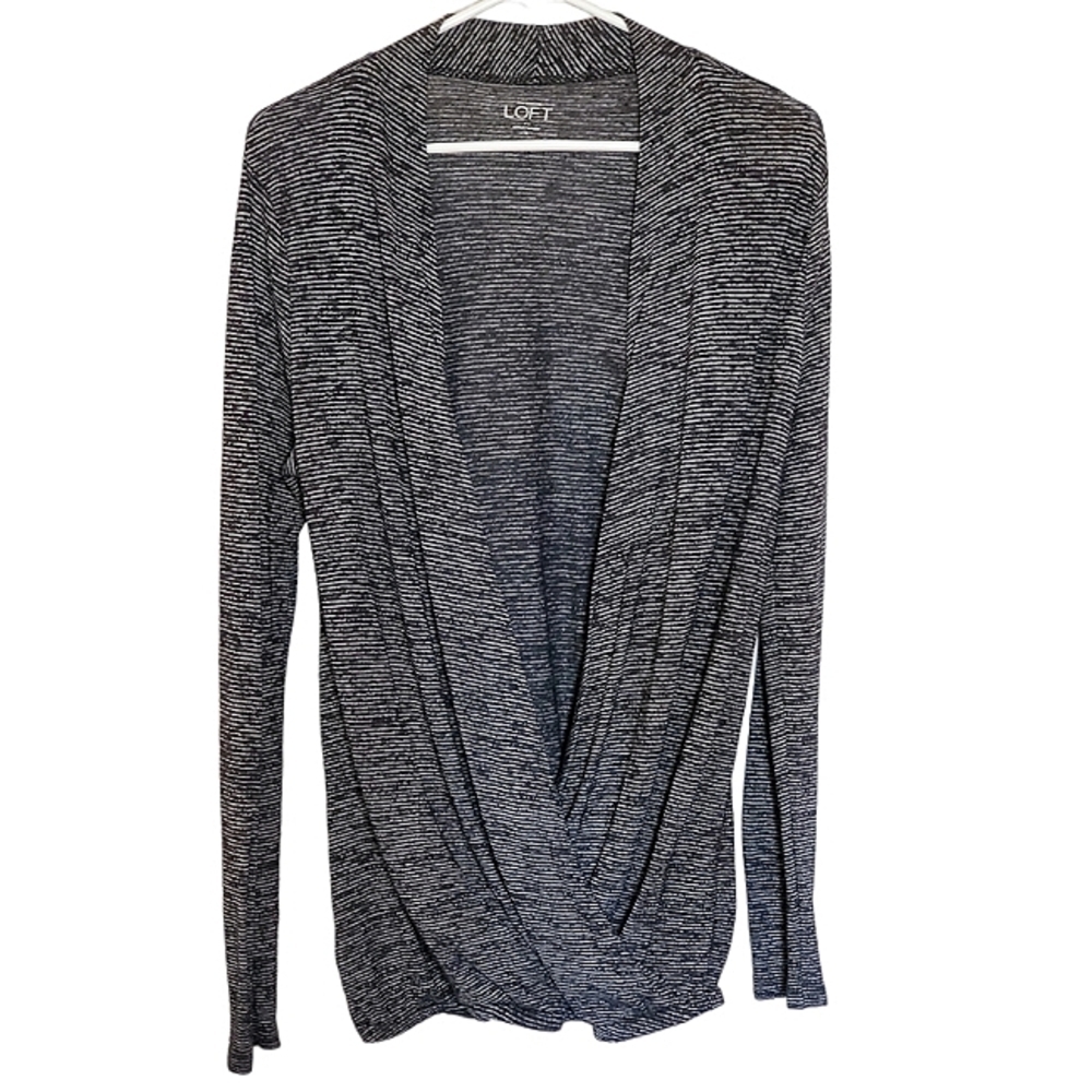 1223 * Ann Taylor Loft Faux Wrap Long Sleeve Top Black White Size M